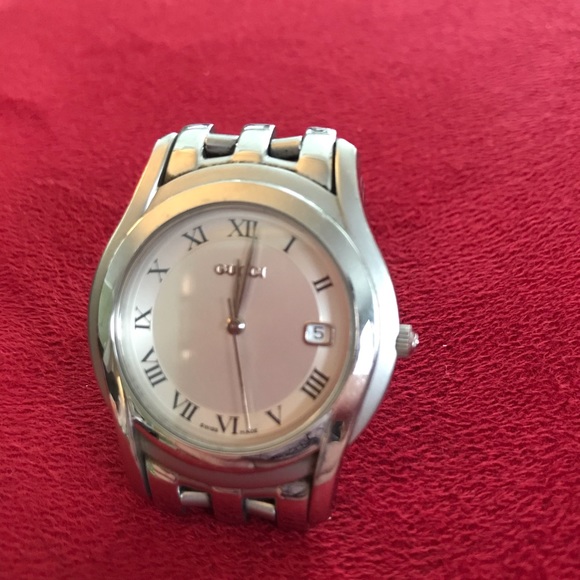 Men's Gucci 5500M watch - Picture 2 of 6